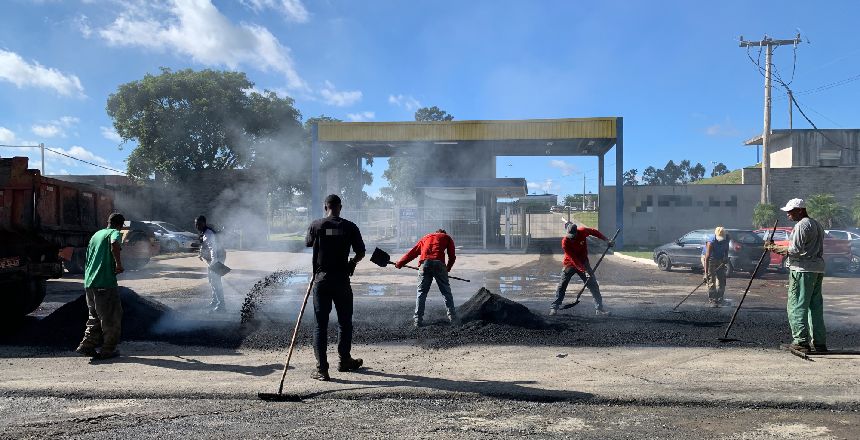 Portal de Notícias PJF | PJF leva asfalto novo a diversos pontos da cidade nos primeiros seis meses do ano | EMPAV - 3/7/2023