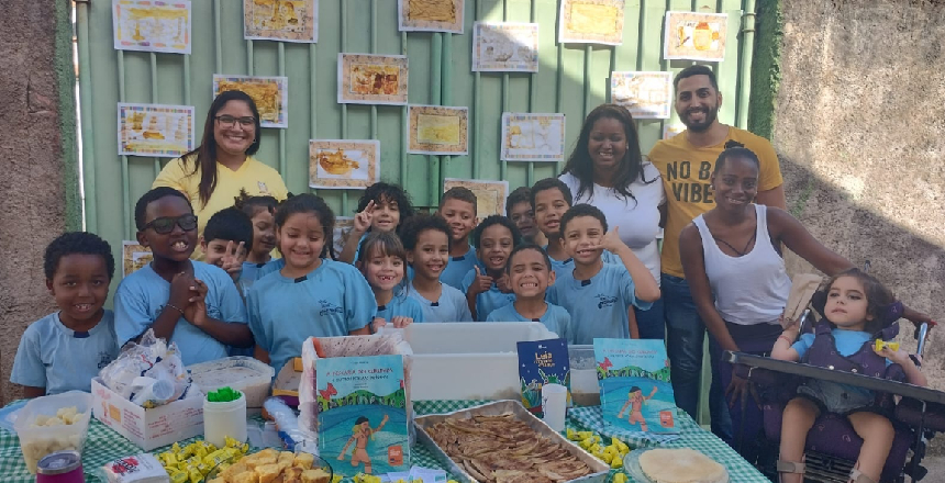Portal de Notícias PJF | E. M. Fernão Dias Paes realiza o projeto “Leia com uma criança” | SE - 7/6/2023