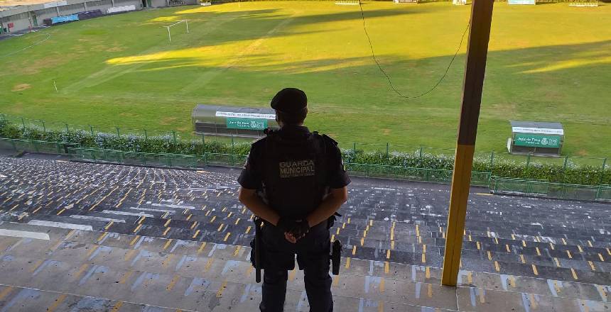 Portal de Notícias PJF | Guarda Municipal participa de posto de comando na Festa Country | SESUC - 13/5/2022