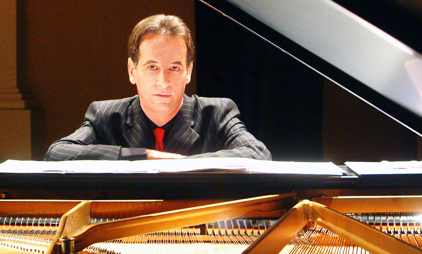 Portal de Notcias PJF | Festival Cinves recebe pianista Flvio Augusto com recital de Schumann | FUNALFA - 21/5/2015