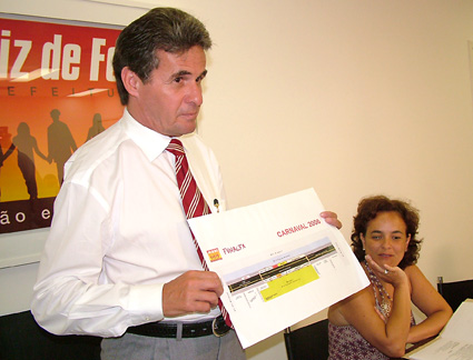 Portal de Notcias PJF | Substituio das redes de esgoto - Cesama j concluiu 80% dos trabalhos no Bairro Santa Luzia | CESAMA - 28/7/2014