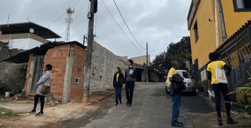 Portal de Notícias PJF | Programa Título Legal realiza mobilização comunitária no Jardim Bom Jesus para regularização de 130 lotes | EMCASA - 3/6/2026