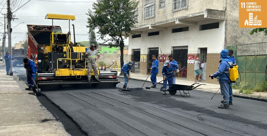 Portal de Notcias PJF | Asfalto novo: pavimentao chega a mais trs ruas da Vrzea de Benfica | EMPAV - 22/4/2024