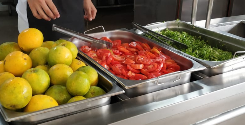 Portal de Notícias PJF | Edital de chamamento público para gestão de Cozinha Comunitária no Bairro Benfica está aberto | SEAPA - 23/2/2023