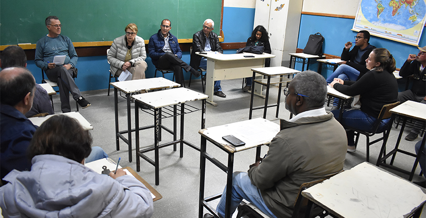 Portal de Notícias PJF | Prefeita presta contas de ações na zona rural com moradores de Torreões | PREFEITA - 23/8/2022