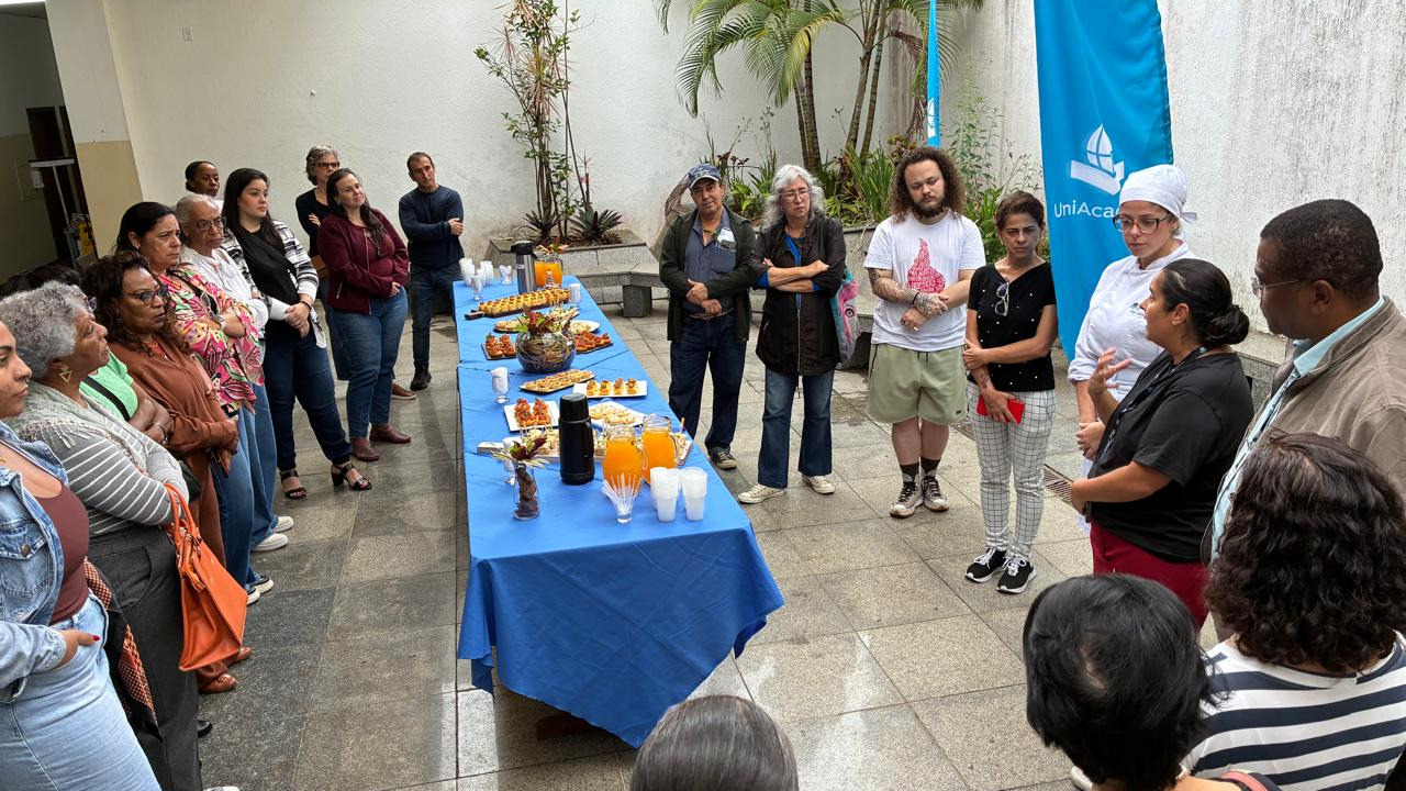 Portal de Notícias PJF | Caminhando pela História leva grupo para conhecer os segredos da gastronomia na UniAcademia | SETUR - 22/10/2026