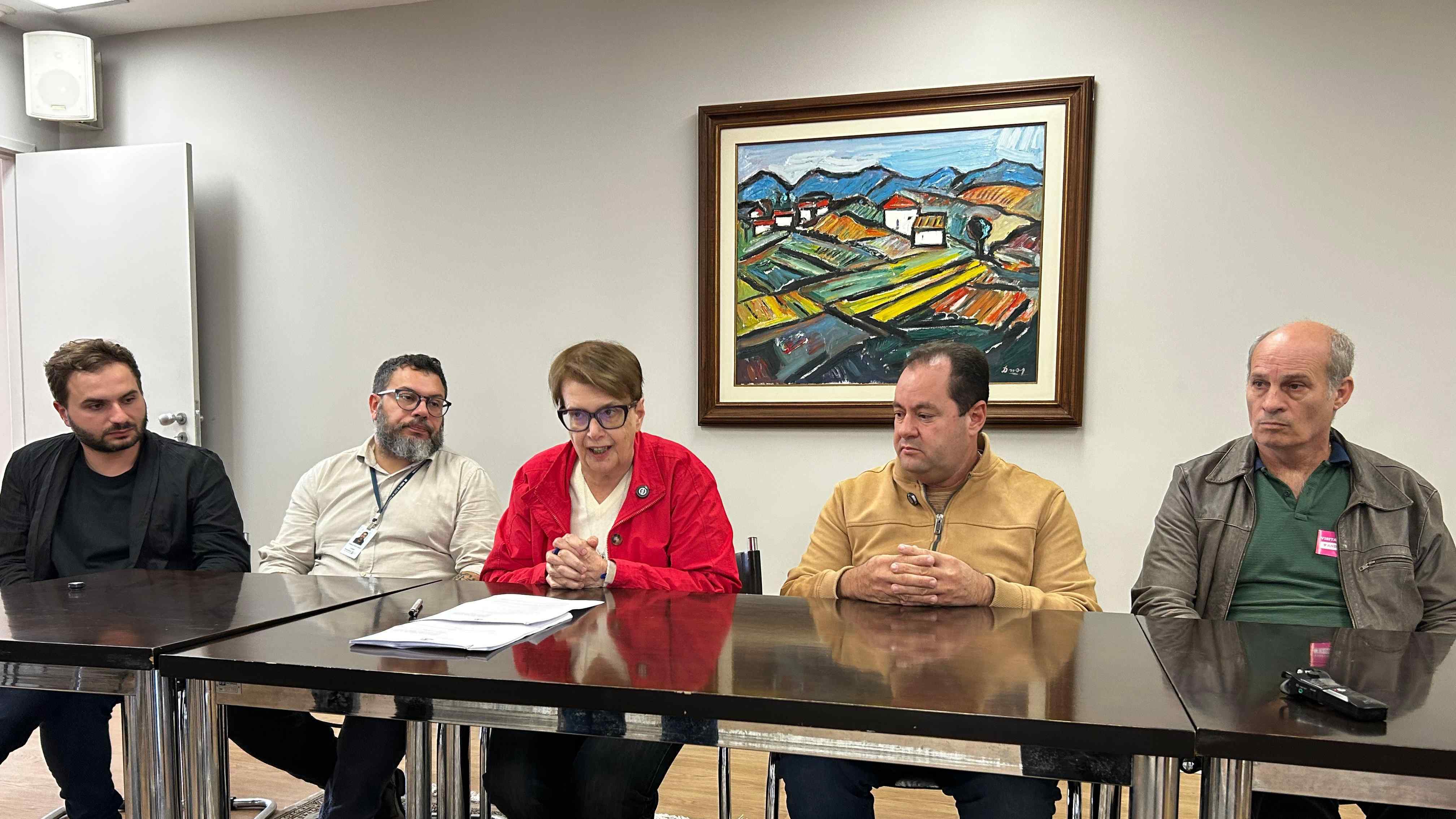 Portal de Notícias PJF | Prefeita sanciona leis para reestruturação de plano de saúde de servidores públicos | PREFEITA - 20/7/2026