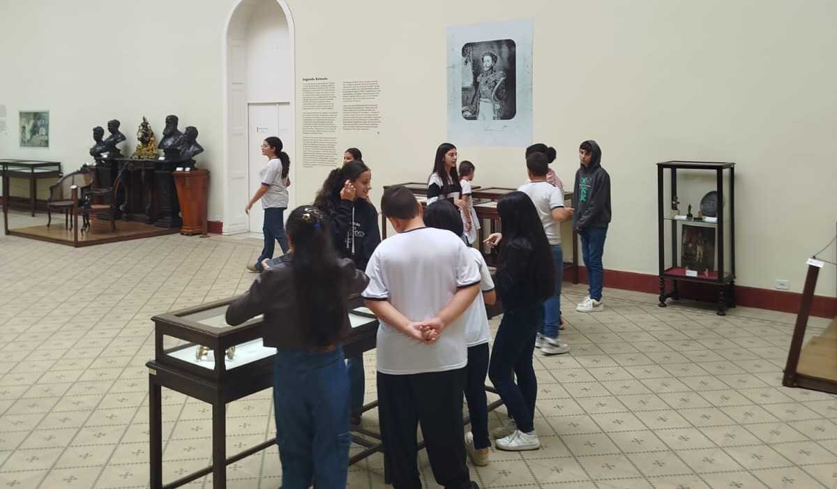 Portal de Notícias PJF | Museu Mariano Procópio realiza visita mediada sobre a Independência do Brasil | MUSEU MARIANO PROCÓPIO - 3/9/2026