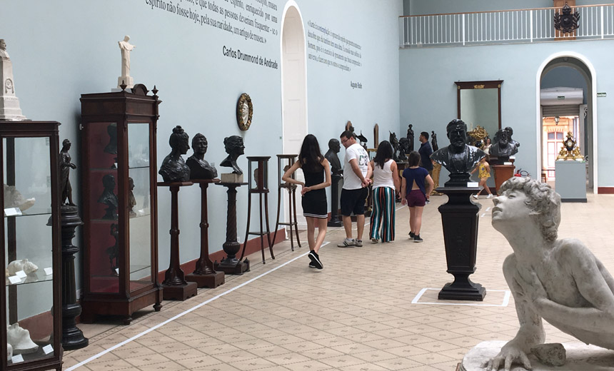 Portal de Notcias PJF | Perodo de frias amplia presena de visitantes no Museu Mariano Procpio | MUSEU MARIANO PROCPIO - 3/1/2019
