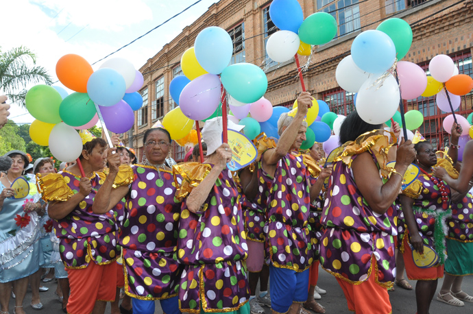 Portal de Not�cias PJF | Carnaval 2015: PJF recebe pedidos de apoio e de autoriza��o para eventos carnavalescos   | FUNALFA - 3/12/2014
