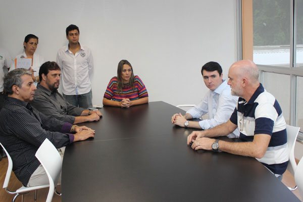 Portal de Not�cias PJF | Prefeito faz visita surpresa � UPA Zona Norte | SS - 4/1/2013