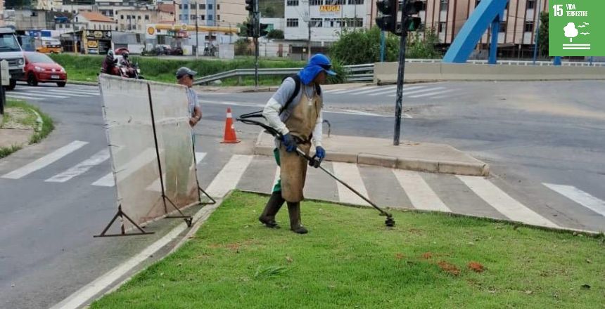 Portal de Noticias PJF | Prefeitura atende a mais de 250 locais com os servios de limpeza e poda de grama no ms de maro - EMPAV | 4/4/2024