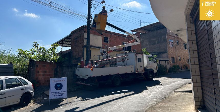 Portal de Noticias PJF | Brilha JF chega  zona sul e mais de 90% da cidade j conta com LED - EMPAV | 4/4/2024