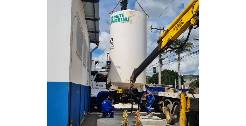 Portal de Not�cias PJF | PJF investe em melhoria da estrutura e tanque de oxig�nio � instalado na Regional Leste | SS - 5/4/2021