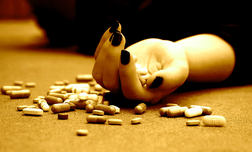 Portal de Not�cias PJF | Uso racional de medicamentos: UFJF e  SS realizam a��o no PAM Marechal | SS - 9/5/2019