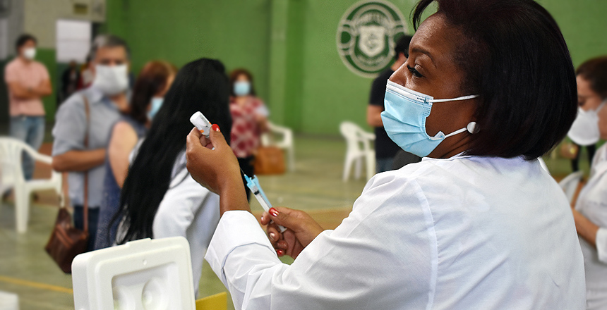 Portal de Not�cias PJF | Sport Club volta a aplicar vacinas contra Covid-19 a partir desta quarta-feira, 9 | SS - 8/2/2022