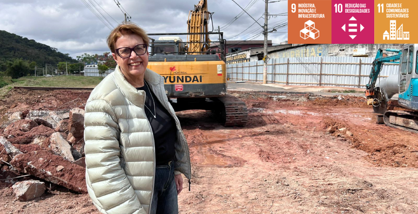 Portal de Not�cias PJF | Com investimento inicial de mais de R$ 30 milh�es, prefeita fiscaliza andamento de oito obras de drenagem e conten��o pela cidade | PREFEITA - 10/8/2023