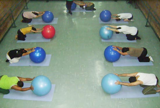 Portal de Not�cias PJF | Atividade F�sica e Qualidade de Vida - SARH divulga calend�rio de inscri��es e aulas para servidores | SARH - 9/2/2012