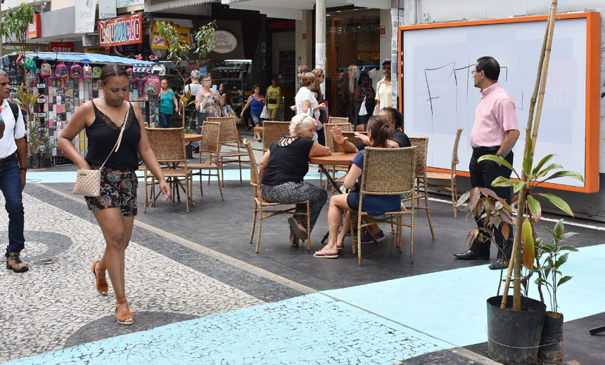 Portal de Not�cias PJF | Rua Marechal Deodoro prioriza o pedestre com interven��o urbana mais humana | SETTRA - 14/3/2019