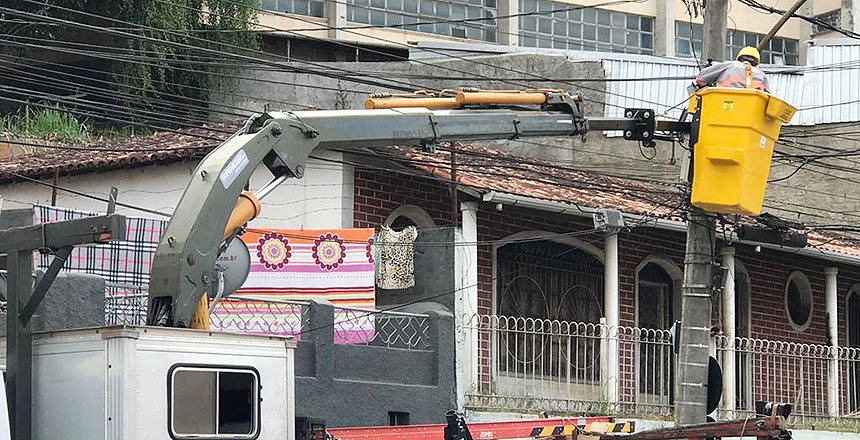 Portal de Not�cias PJF | Secretaria de Obras realiza 130 interven��es nesta sexta, 15 | SO - 15/10/2021