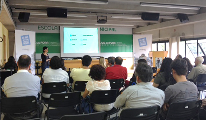 Portal de Not�cias PJF | Saf�ri Urbano � As cal�adas como meio de mudar h�bitos e tornar a cidade mais saud�vel | SETTRA - 2/10/2014