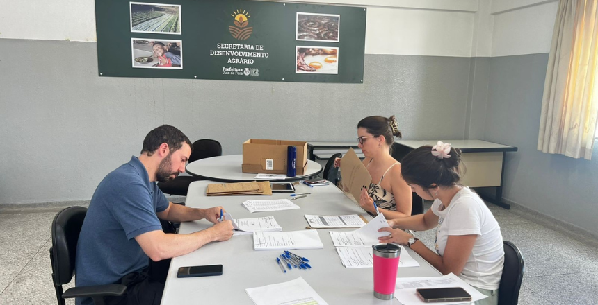 Portal de Not�cias PJF | PJF realiza sess�o p�blica de abertura de envelopes do Edital do PAA 2026 | SDA - 18/3/2026