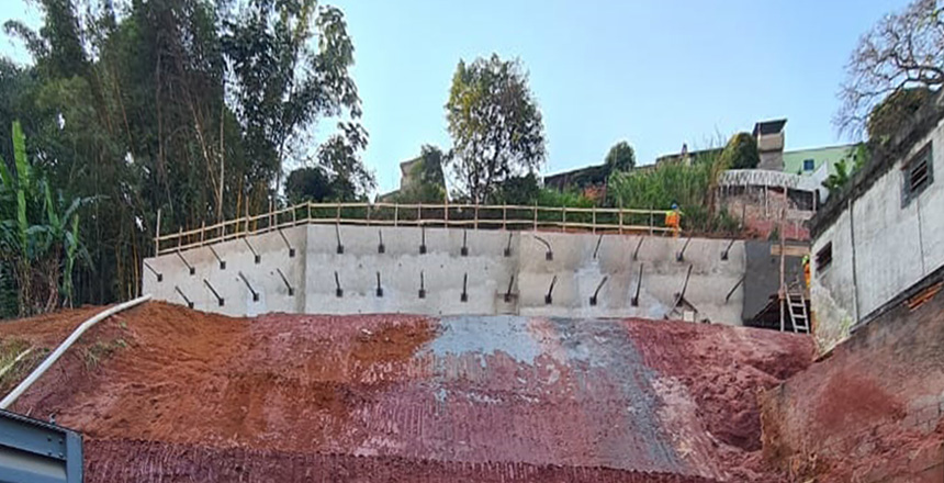 Portal de Not�cias PJF | Obras de conten��o no Graja� t�m primeira etapa conclu�da | SO - 17/6/2021