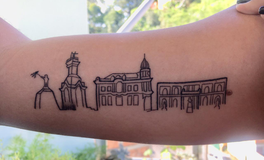 Portal de Notcias PJF | Juiz-forana faz tatuagem com imagens de prdios histricos e monumentos da cidade | MUSEU MARIANO PROCPIO - 18/1/2019