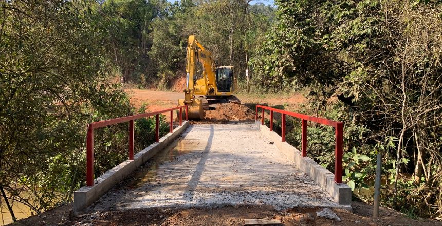 Portal de Not�cias PJF | PJF libera passagem de ve�culos pela nova ponte da Estrada da Lagoa e chega a 12 novas estruturas do tipo na Zona Rural | SG - 18/7/2023