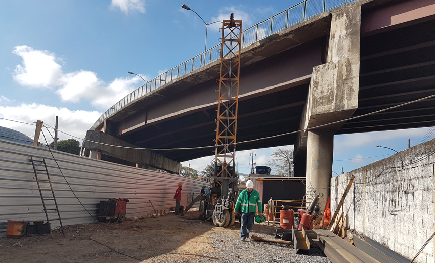 Portal de Notcias PJF | Tem incio a construo da ala do Viaduto Augusto Franco | SO - 19/7/2018