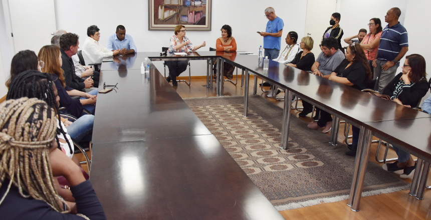 Portal de Not�cias PJF | PJF lan�a edital para licenciamento do com�rcio popular no Centro | PREFEITA - 19/12/2022