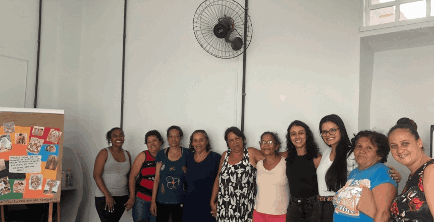 Portal de Not�cias PJF | Cras Norte Santa Cruz promove encontro do grupo �Mulheres que me Comp�em�, inspirado em ancestralidade e trajet�rias femininas | SAS - 26/11/2025