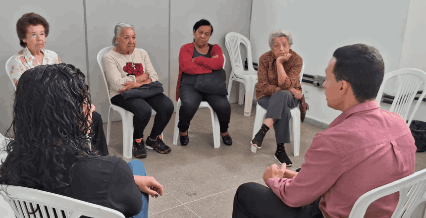 Portal de Not�cias PJF | Procon promove roda de conversa sobre educa��o financeira para pessoas idosas no CRAS Nordeste | PROCON - 9/2/2026