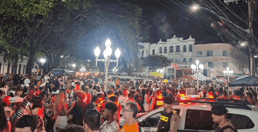 Portal de Not�cias PJF | Acolhimento e cuidado marcam 13 dias de atua��o do Ponto de Apoio da PJF no Carnaval | SEDH - 12/2/2026