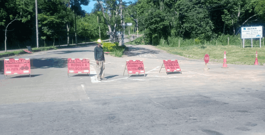 Portal de Not�cias PJF | Obras da Cesama v�o refor�ar abastecimento de �gua para cerca de 48 mil moradores na regi�o do Aeroporto | CESAMA - 18/3/2026