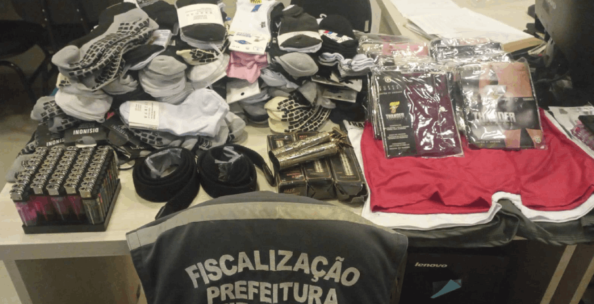 Portal de Not�cias PJF | Opera��o Com�rcio Legal apreende mais de 3,8 mil itens irregulares no Centro | SEDUPP - 17/4/2026