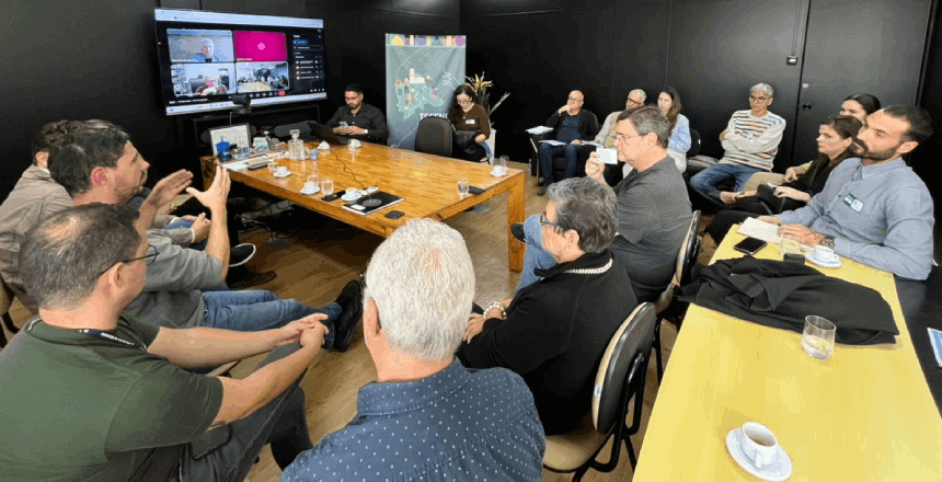 Portal de Not&iacute;cias PJF | Compra Assistida avan�a em Juiz de Fora, e Comiss�o de Habita��o apresenta balan�o das a��es �s fam�lias atingidas - SEDUPP | 21/5/2026