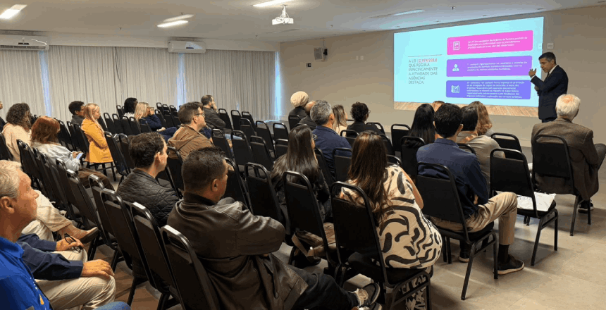 Portal de Not�cias PJF | Ag�ncias de viagens da Zona da Mata debatem turismo, inova��o e desafios do setor em evento da ABAV/MG em Juiz de Fora | SETUR - 17/6/2026