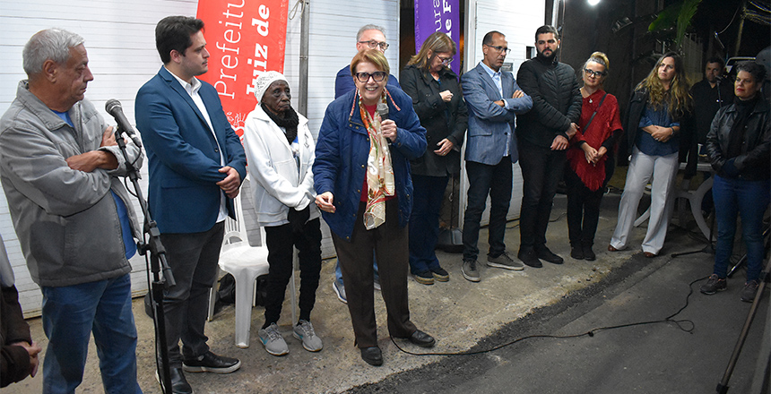 Portal de Not�cias PJF | Inaugura��o da obra de drenagem e pavimenta��o da Rua Francisco Fayer Sobrinho | PREFEITA - 21/6/2023