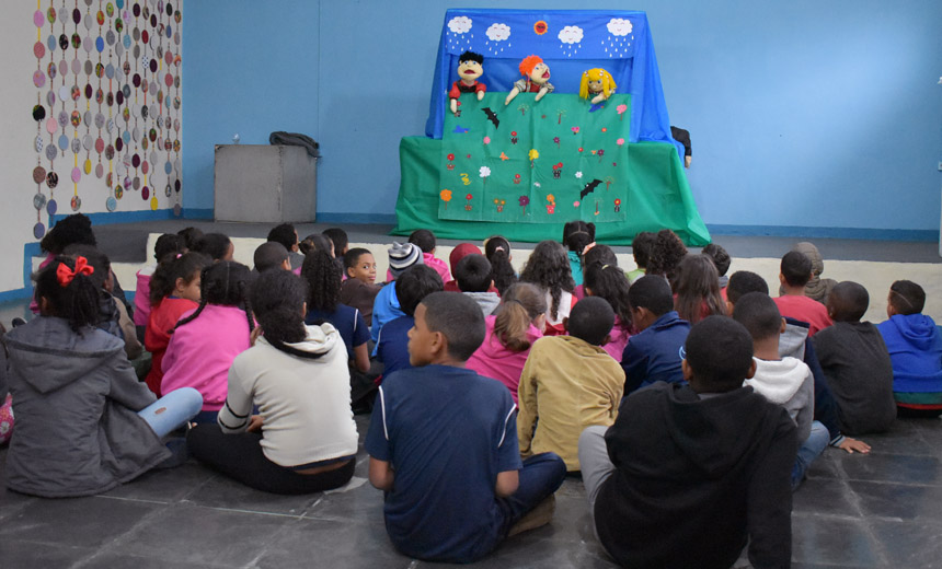 Portal de Not�cias PJF | Educa��o em sa�de realiza a��es de conscientiza��o contra o Aedes | SS - 23/8/2019