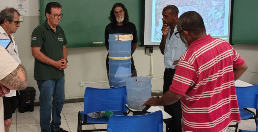 Portal de Not�cias PJF | Produtores rurais de Juiz de Fora participam de oficina t�cnica sobre boas pr�ticas no uso da �gua | SDA - 23/2/2026