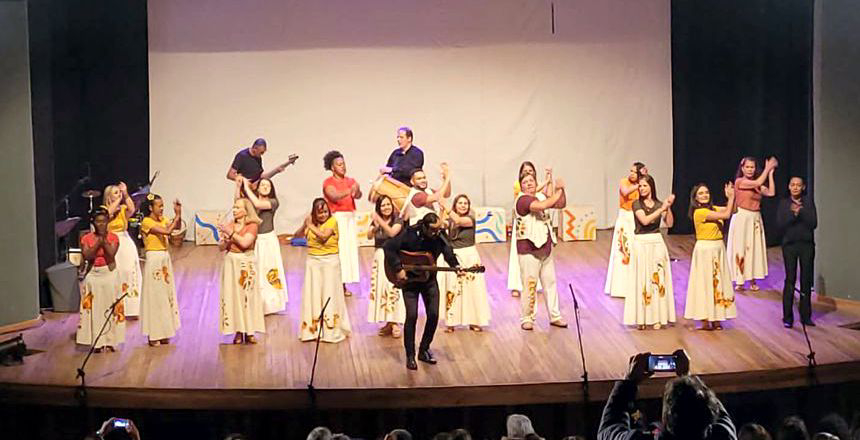 Portal de Not�cias PJF | Grupo Caravana de Hist�rias participa de Mostra Cultural com o espet�culo "Pedepoesia" | SE - 26/1/2023
