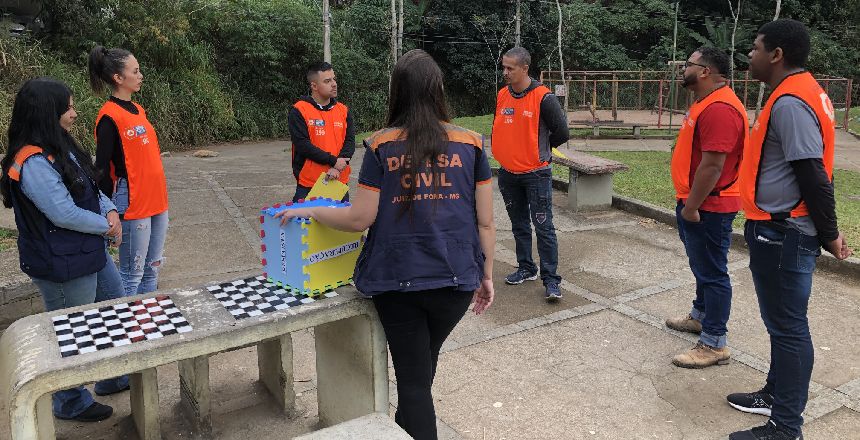 Portal de Not�cias PJF | Defesa Civil realiza exerc�cio pr�tico com n�cleo de volunt�rios | DEFESA CIVIL - 26/7/2023