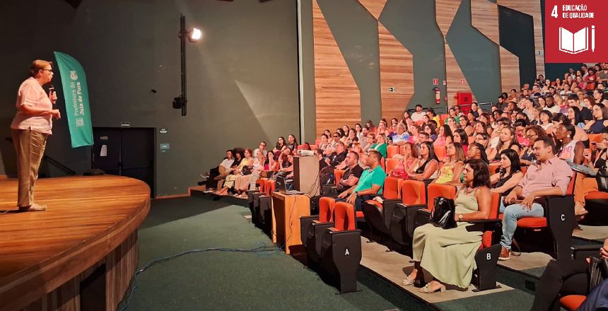 Portal de Not�cias PJF | Semin�rio de Acolhida re�ne mais de mil nomeados no Magist�rio Municipal | PREFEITA - 30/1/2024