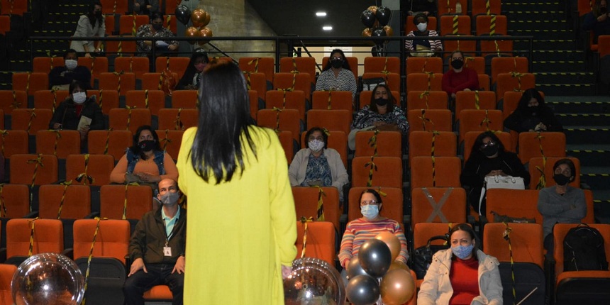 Portal de Not�cias PJF | Educa��o realiza acolhimento e capacita��o de profissionais da alimenta��o escolar  | SE - 30/7/2021