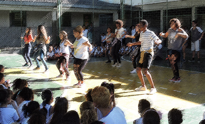 Portal de Not�cias PJF | E.M. �Rocha Pombo� receber� alunos de Al�m Para�ba para o segundo encontro do projeto �Di�logo Art�stico Intermunicipal� | SE - 30/10/2017