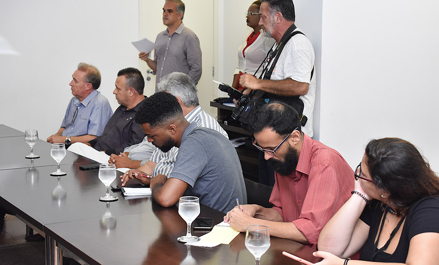 Portal de Not�cias PJF | Prefeitura sanciona lei que promove reforma administrativa | SARH - 31/1/2019