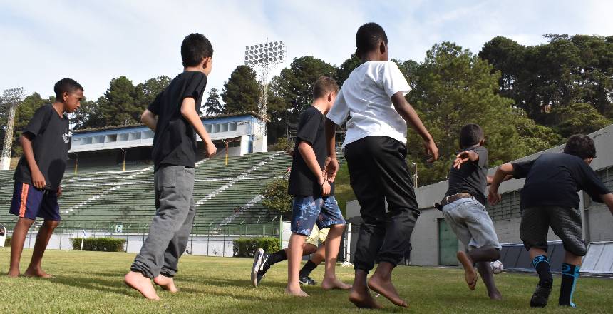 Portal de Not�cias PJF | Prefeitura promove abertura do Est�dio Municipal para atividades da comunidade no projeto �Est�dio para Todos� | PREFEITURA - 31/5/2022