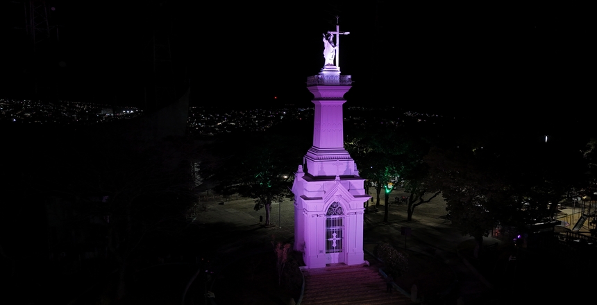 Portal de Not�cias PJF | Setembro Lil�s: Ponte Wilson Coury Jabour Jr. e Morro do Cristo recebem ilumina��o especial pela campanha de conscientiza��o sobre Alzheimer e dem�ncias | EMPAV - 24/9/2025