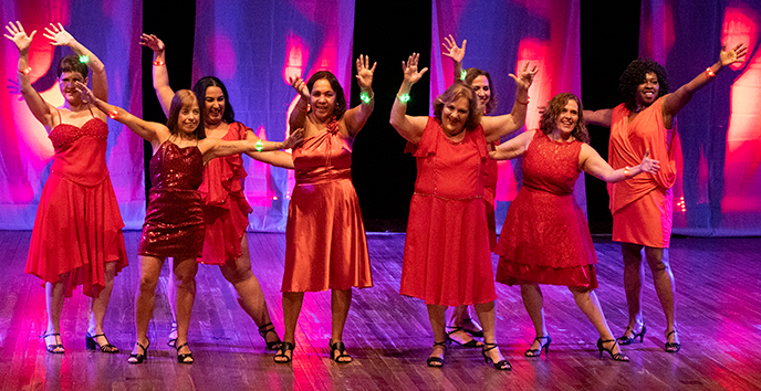 Portal de Noticias PJF | Espet�culo Divas em Movimento celebra e destaca a for�a e as vozes femininas - SRH | 28/11/2025